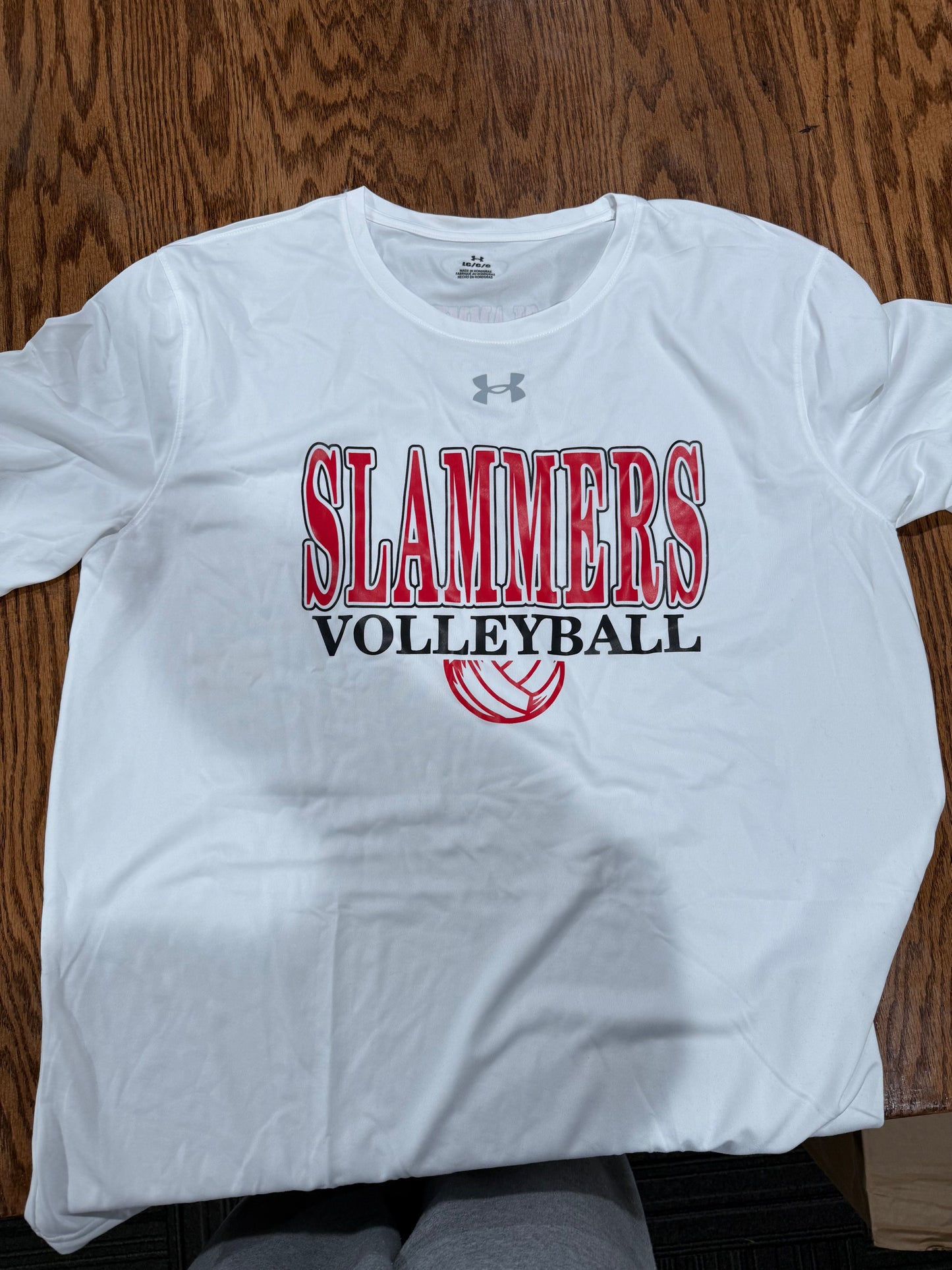 UNDER ARMOR TEE